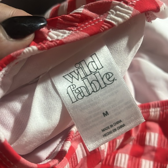 High cut swimsuit-great condition - Picture 3 of 3